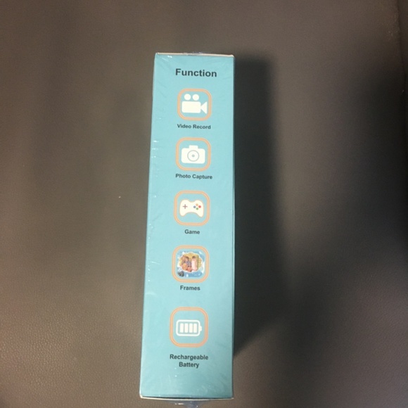 Kids Waterproof Camera 📷 - Picture 3 of 3